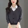 Top de punto falso de dos piezas con bloques de color para mujer, nuevo estilo primavera y otoño 2026, holgado y estiloso, suéter base juvenil y elegante