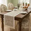 Caminho de Mesa, Estoque Disponível, Jacquard Ornamental Damasco de Poliéster com Franja de Borlas, Vários Designs Disponíveis para Sala de Jantar, Casamento, Festa e Decoração de Casa, Fornecimento Direto da Fábrica
