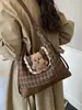 Mochila Versátil de Cuadros Retro Estilo Nuevo Linda de Gama Alta Informal Bolso de Hombro 2026 Bolso Tote Simple de Gran Capacidad
