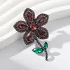 Broche de Flor Retro de Lujo Accesible de Gama Alta, Exquisito Ramillete de Cristal de Gama Alta, Elegantes Accesorios de Pines de Planta Elegantes