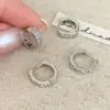 Simples, Luxo Leve, Versátil para o Dia a Dia, Sensação de Alta Qualidade, Brincos de Nicho, Design Moderno e Elegante, Brincos Cravejados com Zircônia para Mulheres, Conjunto de Quatro Peças