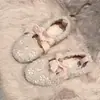 Nuevo Producto Coreano~Zapatos Mary Jane con Lazo de Pedrería Dulce para Mujer Invierno Nuevo Abrigo de Terciopelo Zapatos Poco Profundos de Piel