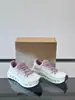 Tênis Populares Femininos de Malha Fly-Knit com Amortecimento Respirável de Solado Grosso para Caminhada Casual Venda Quente Transfronteiriça Fornecimento