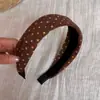 Faixa de cabelo coreana de bolinhas largas com um toque de alta qualidade e casual, faixa de cabelo com borda de tecido macia para usar na rua