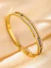 Pulsera Popular Transfronteriza de Lujo Ligero Estilo Ins Europeo y Americano Chapada en Oro Diamante para Mujer Llena de Estrellas Acero Inoxidable de Calidad Chapado en Oro