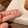 Aretes Pequeños de Perlas de Flor de Cerezo Estilo Ins para Mujer Mini Combinables Elegantes de Hada Aretes Frescos Estilo Mori