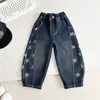 Vale do Vento 2026 Novidades de Inverno Jeans da Moda Versátil com Forro de Fleece para Crianças Calças Quentes de Outono/Inverno para Meninos Novo Estilo