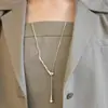 Estilo Francés Exquisita Atmósfera Cadena de Suéter Gota de Agua Aerodinámica Lujo Ligero Nicho Diseño de Personalidad Sensación Temperamento Collar Ajustable