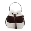 Bolsa Pequeña de Peluche para Mujer Invierno 2025 Nicho Bolso Cruzado de Piel con Asa de Cordón Bolso Cubo