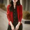 Elegante cárdigan de punto de lana con cuello en V, estilo dos piezas falsas, para mujer, con ribete de encaje y diseño calado, abrigo suéter de corte holgado