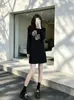 Nueva colección de otoño e invierno: Vestido sudadera largo de manga larga, estilo francés, corte holgado, adelgazante, para mujer, de longitud media, talla grande, moderno y casual, con cierres de botones