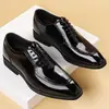 Zapatos de talla extra grande 48 para cruzar la frontera, con punta cuadrada, nueva colección de otoño, zapatos formales de negocios modernos estilo británico, adecuados para bodas, trabajo y para caballeros
