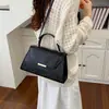 Bolso de mano pequeño cuadrado de color degradado para mujer, bolso de hombro versátil vintage con patrón de cocodrilo de alta gama, bolso cruzado simple y elegante
