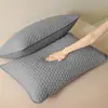 Funda de almohada acolchada, 100% algodón, antiaceite, antisaliva y resistente a la suciedad, nuevo estilo 2026, 100% algodón puro, se vende en pares, con una capa a prueba de sudor y aislante