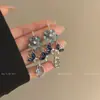 Flor Amor Borboleta~Brincos de Flor de Cristal Azul com um Toque de Luxo Leve e de Alta Qualidade, Brincos de Borboleta Doce em Gota d'Água, Mesmo Estilo de Faye Wong