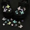 Encantos lindos de dibujos animados para zapatos con varios agujeros, decoraciones versátiles de resina para zapatos, mariposa, burbuja, flor, animales, charms decorativos al por mayor