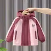 Chaquetas acolchadas de algodón para niñas Otoño e Invierno 2025 Nuevas Parkas gruesas acolchadas de algodón para niños mayores Abrigos de invierno Modernos