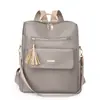 Hombros Descubiertos Moda Femenina 2025 Nuevo Mochila de Viaje de Gran Capacidad Simple Mochila de Doble Propósito para Mujer
