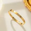Pulseras de Acero de Titanio Serie No Descolorante para Mujer, Diseño de Broche de Moda, Joyería Popular de Celebridades de Internet, Joyería Exquisita Incrustada con Diamantes al por Mayor Transfronteriza