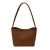Bolso de Hombro Único para Mujer 2026 Nuevo Bolso Tote de Textura Retro de Alta Gama Bolso de Mano Casual Moderno Bolso Cesta de Verduras Transfronterizo