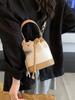Bolso Pequeño Estilo Comercio Exterior para Mujer 2024 Nuevo Bolso Cubo Nicho Bolso Bandolera Bolso de Mano de Alta Gama para Viajar Bolso de Hombro
