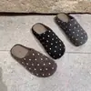 Encuentro de Temporada Zapatos Birkenstock de Suela Gruesa de Lunares Zuecos Medios de Punta Cerrada para Mujer Otoño 2026 Calzado de Exterior Slip-On Mules Versátiles
