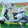 Cubierta de lluvia para coche eléctrico transparente a prueba de polvo coche de batería lindo impermeable protector solar engrosado universal cubierta para motocicleta