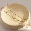 Pulsera de Acero Inoxidable Incrustada con Esmeraldas Estilo Ins Europeo y Americano, Sensación de Lujo Ligero y Gama Alta, Pulsera de Acero de Titanio Chapada en Oro de 18K para Mujer