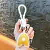 26 Chaveiros do Alfabeto Inglês, Pingentes de Bolsa de Couro Fofos e Criativos, Mochilas de Casal, Chaveiros de Carro, Acessórios para Cordão