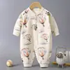 Macacão do bebê primavera e outono meninos e meninas bebê Outono romper recém-nascido roupas infantis de algodão puro desossado Four Seasons romper