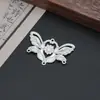 Estilo Antiguo DIY Aleación Goteo de Aceite Poroso Mariposa Flor Accesorios Dinastía Han Cheongsam Hecho a Mano Horquilla Corona para el Cabello Material Accesorios