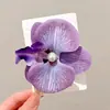 Accesorio de pinza para el pelo floral de Zhao Lusi para mujer, perfecto para vacaciones en la playa y sesiones de fotos, creando un look atmosférico