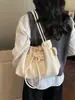 Bolso Tote Estilo Coreano con Estampado de Lichi para Mujer 2026 Invierno Nuevo Casual Simple Gran Capacidad de Hombro/Debajo del Brazo de Moda