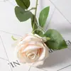 Guau Terciopelo Simulado Personalizado Rosa Individual Decoración de Pared de Flores Casera Boda Día de San Valentín Pared de Flores en Cascada Roja Mano