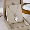 Suprimento Transfronteiriço Micro-Incustado Preto e Branco Trevo da Sorte de Quatro Folhas Acessórios DIY Colar Versátil de Aço Titânio para Mulheres Estilo Ins Gargantilha