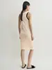 Vestido sin mangas de punto plisado Sumeihui con cuello en U 26 Nuevo de Primavera y Verano Estilo Tot Ajustado de Largo Medio