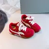 Zapatillas de Entrenamiento Alemanas Estilo Retro para Niñas Primavera/Verano 2026 Nueva Moda Infantil Versátiles Casuales Deportivas Suela Suave Zapatos Forrest Gump