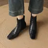 Botines Chelsea de Moda y Sencillos Estilo Coreano 2.5cm Otoño e Invierno 2025 Nuevos Punta Cuadrada Tacón Grueso Cierre Trasero Botines Cortos para Mujer
