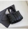 Bolsa de ombro acolchoada xadrez Nova outono e inverno 2023 bolsa tote xadrez macio de grande capacidade moda estilo ocidental para mulheres