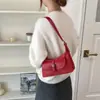 Bolsa de Ombro Retro de Nicho Feminina 2026 Nova Moda de Verão Alta Qualidade Elegante para o Dia a Dia Bolsa de Ombro Único Transversal