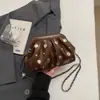 Bolso Nube Nuevo de Pliegues Primavera 2026 para Mujer, Bolso de Hombro Simple con Tachuelas Estilo Coreano, Bolso Cuadrado Pequeño Cruzado Elegante
