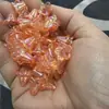 Pétalos de cuerno de colores tocado antiguo pasador colgante accesorios de acrílico material de cuentas hecho a mano DIY venta al por mayor