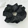 Estilo Coreano Novo Elástico de Cabelo com Faixa de Overlock Listrada para Rabo de Cavalo Outono Inicial de Alta Qualidade Elástico de Cabelo Versátil Elegante
