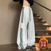 Pantalones deportivos grises de tres rayas estilo americano para hombre, otoño e invierno, forrados de felpa, engrosados, holgados, de pierna recta, pantalones largos casuales deportivos para adolescentes