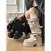 Moda retro chica caliente hebilla de cinturón plisada pantalón bota mujer 2026 otoño e invierno nuevo punta redonda botas largas botas de montar