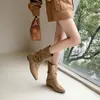 Fivela de Cinto Estilo Coreano Botas Curtas Femininas 2026 Nova Coleção Outono Inverno Bico Fino Couro Fosco Salto Baixo Versátil Botas de Motociclista Botas Fashion