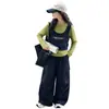 Conjunto de otoño para niñas, un conjunto de dos piezas para niñas mayores, con un top estilo capas y pantalones versátiles, creando un look elegante y sofisticado para niños