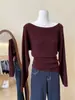 Camiseta de manga larga de un solo hombro color avena estilo coreano de Thirteen Lines, ajustada, para mujer, perfecta para principios de otoño, una capa interior única y elegante