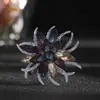Broche Roxo Lavanda de Luxo Leve, um Buquê de Flores, Conjunto de Peças de Tricô para Usar por Cima, Acessórios de Roupa, Alfinete de Lapela, Anti-Exposição Venda por Atacado