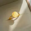 Anillo de Acero de Titanio con Diseño Simple Dongdaemun Coreano, No se Desvanece, para Mujer, Anillo de Dedo de Lujo Ligero a la Moda, Joyería para Mano Mismo Estilo del Pequeño Libro Rojo